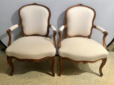 18th Century Pair of Beechwood Fauteuils or Armchairs with Provenance