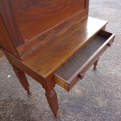 18th Century Secretary Desk Writer s Bureau