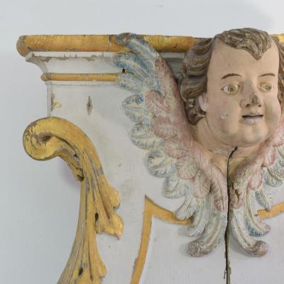 18th Century Spanish Baroque Carved Giltwood Altar Ornament with Angel Head