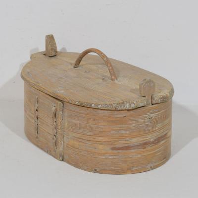 18th Century Swedish Folk Art Bentwood Box