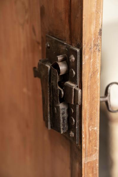 18th Century Tuscan Painted Credenza From Italy