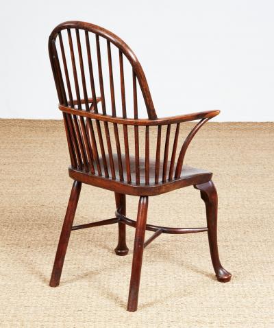 18th Century Yew Wood Cabriole Leg Windsor Chair