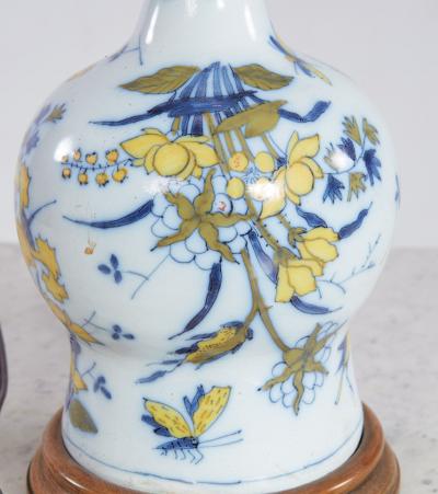18th c Polychrome Delft Vase now as Table Lamp