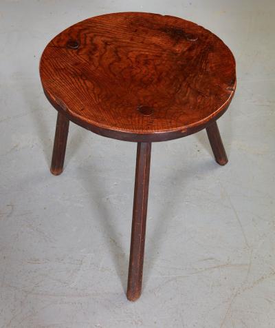 18th c Welsh Cheese Top Cricket Table