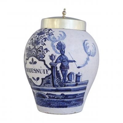 18th century Dutch Delft jar inscribed Red Snuff