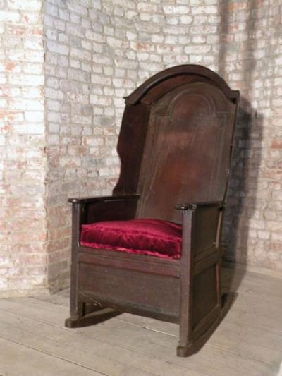 18th century English Oak Porter or Rocking Chair