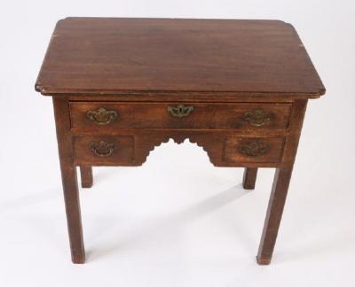 18th century English Oak Side Table