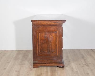 18th century Veneto Chest Of Drawers With Inlays