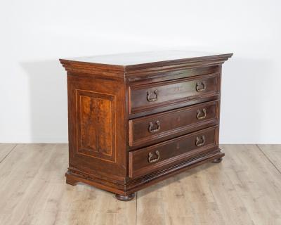 18th century Veneto Chest Of Drawers With Inlays