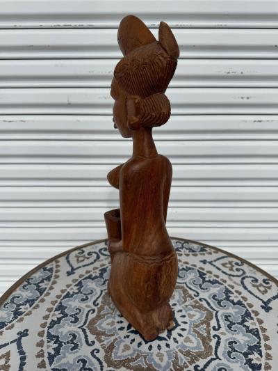 19 5 Yoruba Tribe Kneeling Woman Wood Sculpture