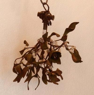 1900 Ball of Mistletoe Bronze Has Two Bulbs and Pearls Opaline