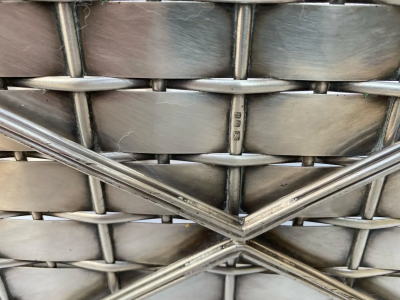 1900 Pair of Presentation Baskets in Silvered Metal from Parisian Palace