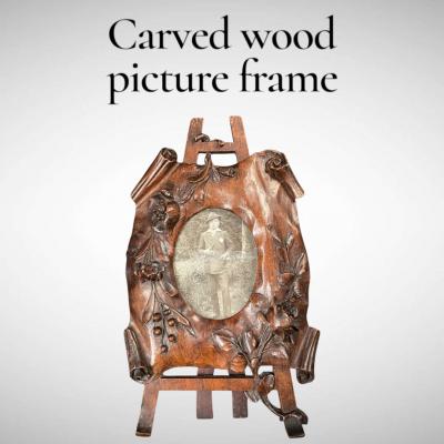 1900s Carved wood picture frame