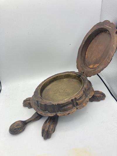 1900s D corative Carved wood turtle boxe