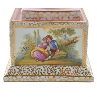 1900s Royal Vienna Porcelain Covered Urn