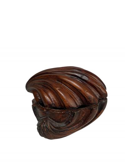 1900s Wood Shell decorative box