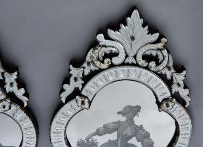 1920 1940 Pair of Mirrors with Elegant Women