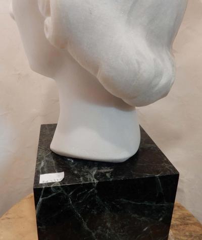 1930 Art Deco Head of Woman in White Marble Carrara Signed by M Di Domenico