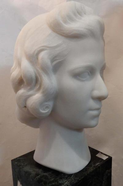 1930 Art Deco Head of Woman in White Marble Carrara Signed by M Di Domenico