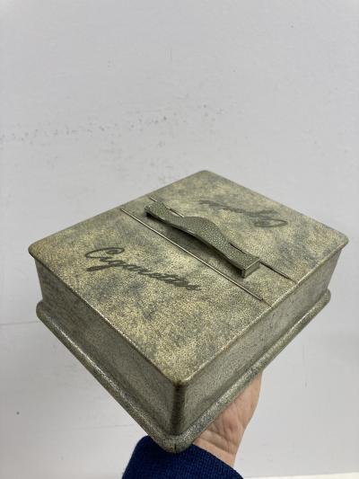 1930s Decorative boxe covered with fish skin attributed to Eug ne Rousseau