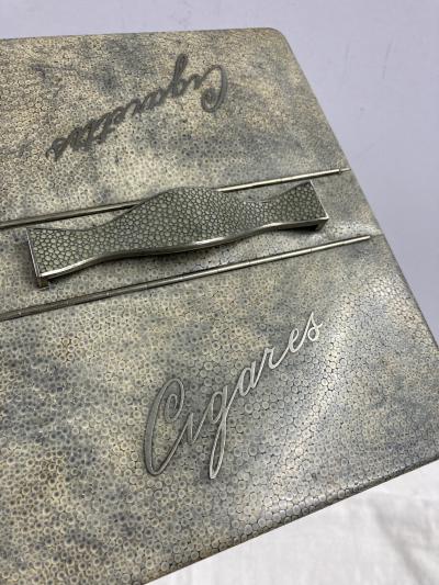 1930s Decorative boxe covered with fish skin attributed to Eug ne Rousseau