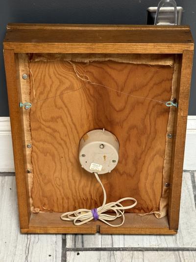1930s EMBROIDERED WALL CLOCK IN WOOD AND GLASS CASE