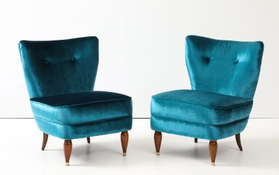 1940s Italian Petitte Slipper And Ottoman In Velvet Upholstery