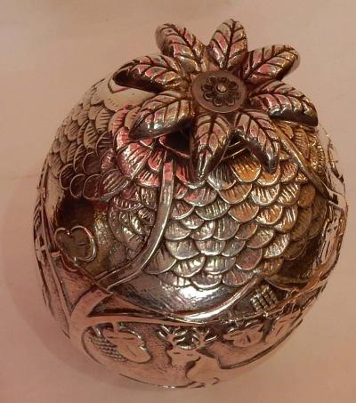 1950 1970 Ice Bucket Pineapple Shape Animal Decor Silver Metal