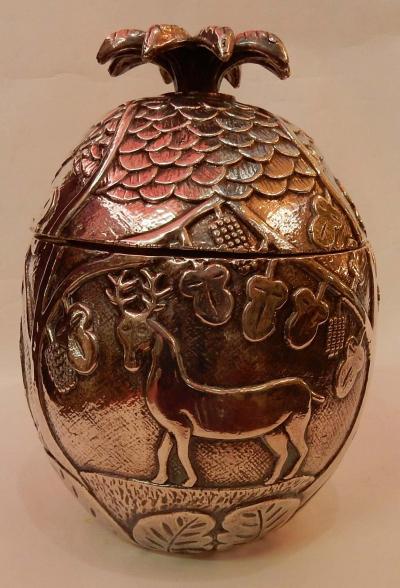 1950 1970 Ice Bucket Pineapple Shape Animal Decor Silver Metal