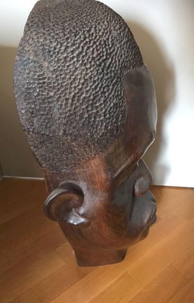 1950S AFRICANS MAN SCULPTURE