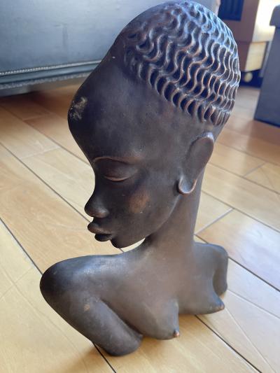 1950s Cast bronze sculpture showing a nice African woman