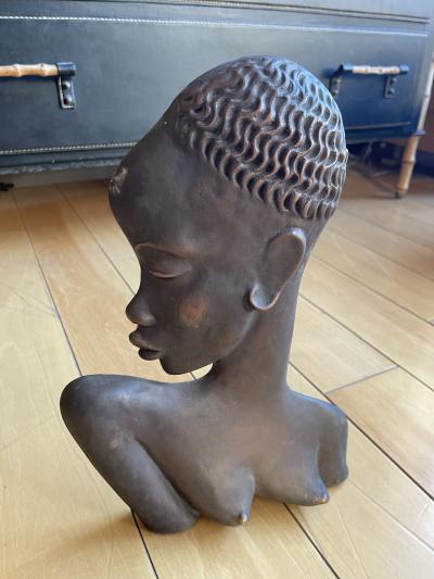 1950s Cast bronze sculpture showing a nice African woman