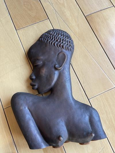 1950s Cast bronze sculpture showing a nice African woman