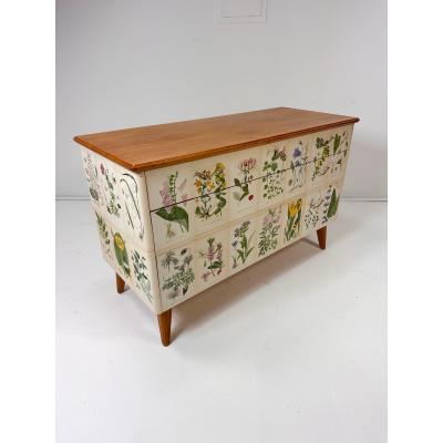 1950s Swedish Dresser With Nordens Flora Illustrations