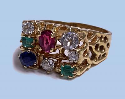 1960 s Gentlemans Gold and Gemstone Ring