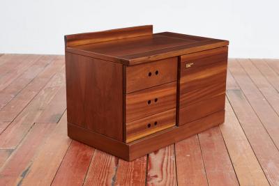 1960S ITALIAN NIGHTSTANDS