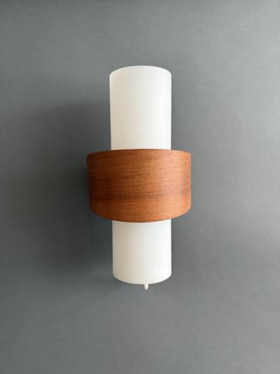 1960s Modern NX40 Wall Lamps Teak Glass Louis Kalff Philips Holland