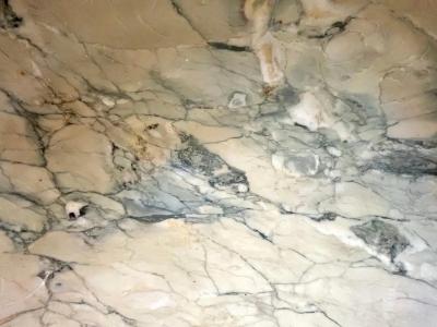 1960s Neoclassical Italian Carved Beige Marble Tazza Bowl with Green Pink Veins