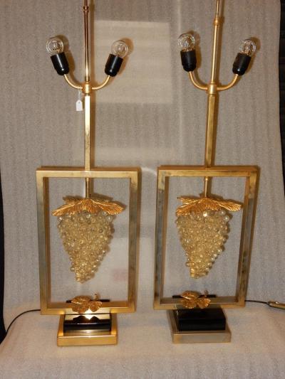 1970 Pair of Lamps or Similar to the Bunch of Grapes Lucite and Gilted Metal