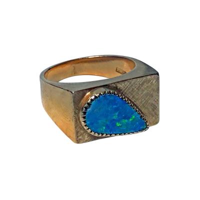 1970 s Gold Opal triplet Ring 
