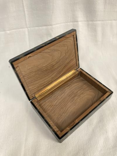 1970s Blue tiger eye stone boxe