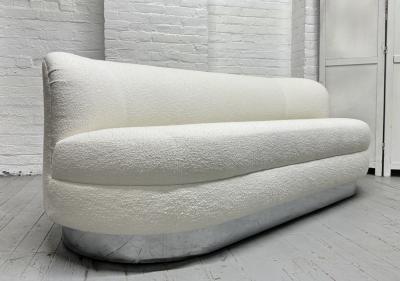 1970s Curved Sofa in Boucl 