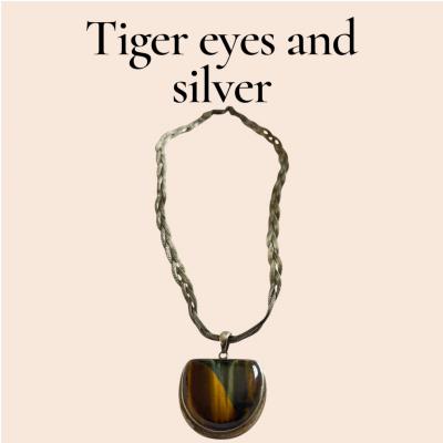 1970s Tigers eyes and silver necklace