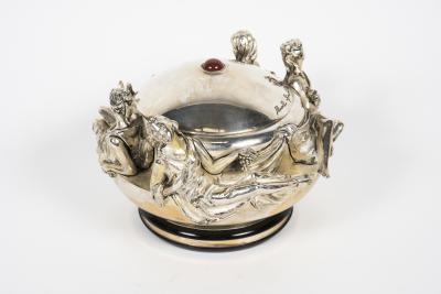 1970s sculptural Silver boxe with four women around a breast
