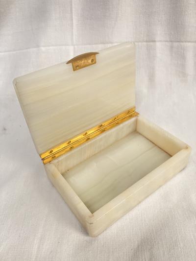 1970s white onyx boxe