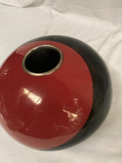 1980s Lacquered metal vase signed Jean Jacques Beaum 