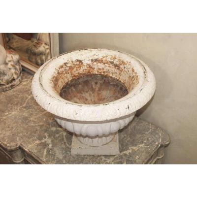 19TH C IRON JARDINERES PAIR