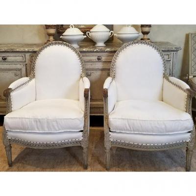 19TH C LOUIS XVI BERGERES PAIR