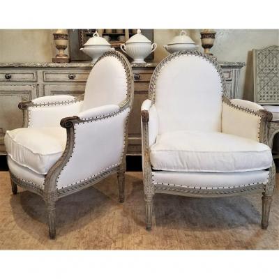 19TH C LOUIS XVI BERGERES PAIR