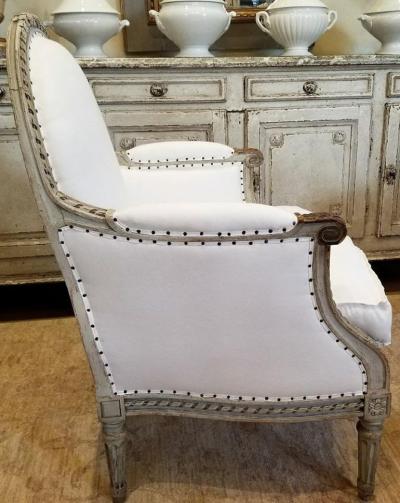 19TH C LOUIS XVI BERGERES PAIR